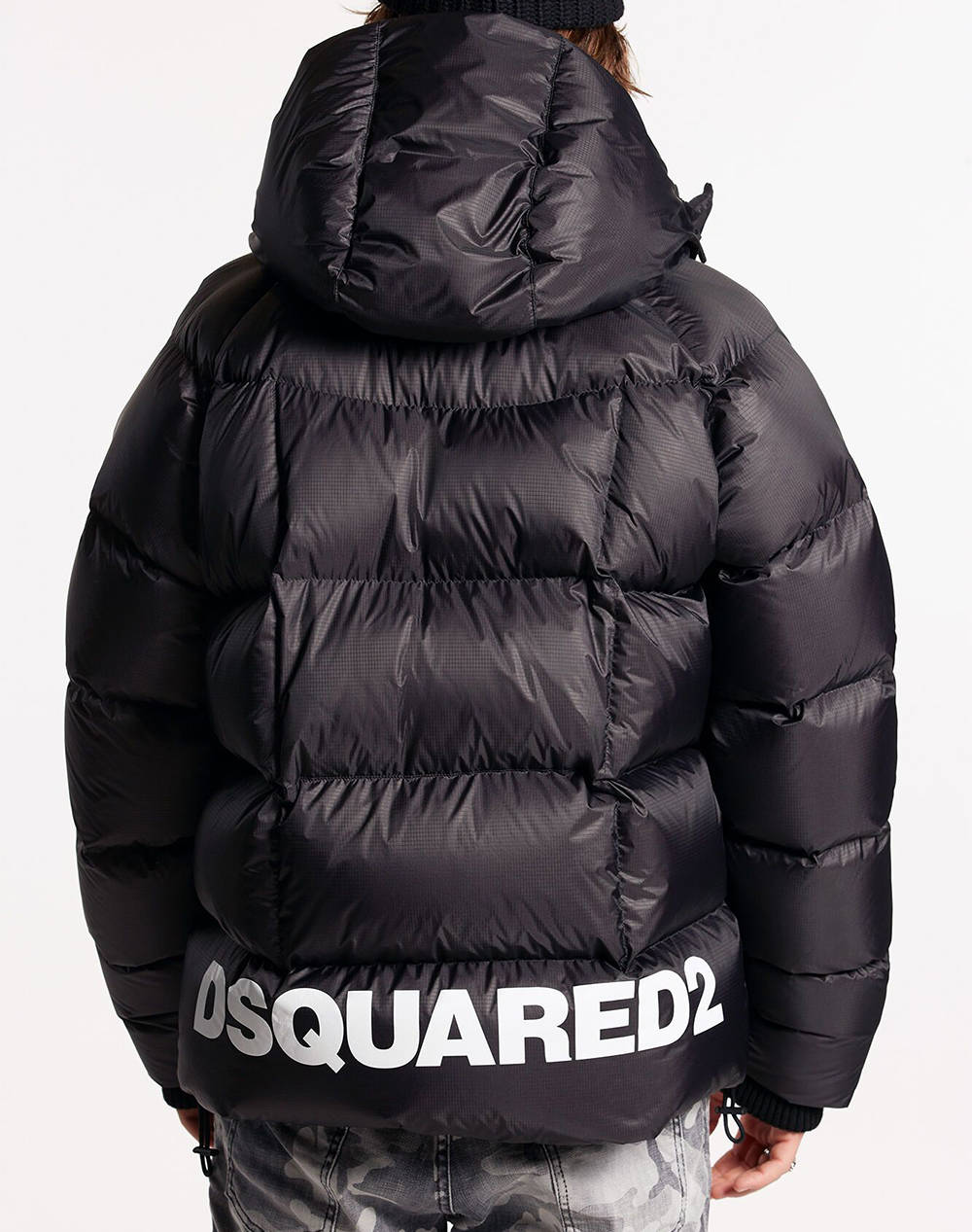 DSQUARED2 ЯКЕ