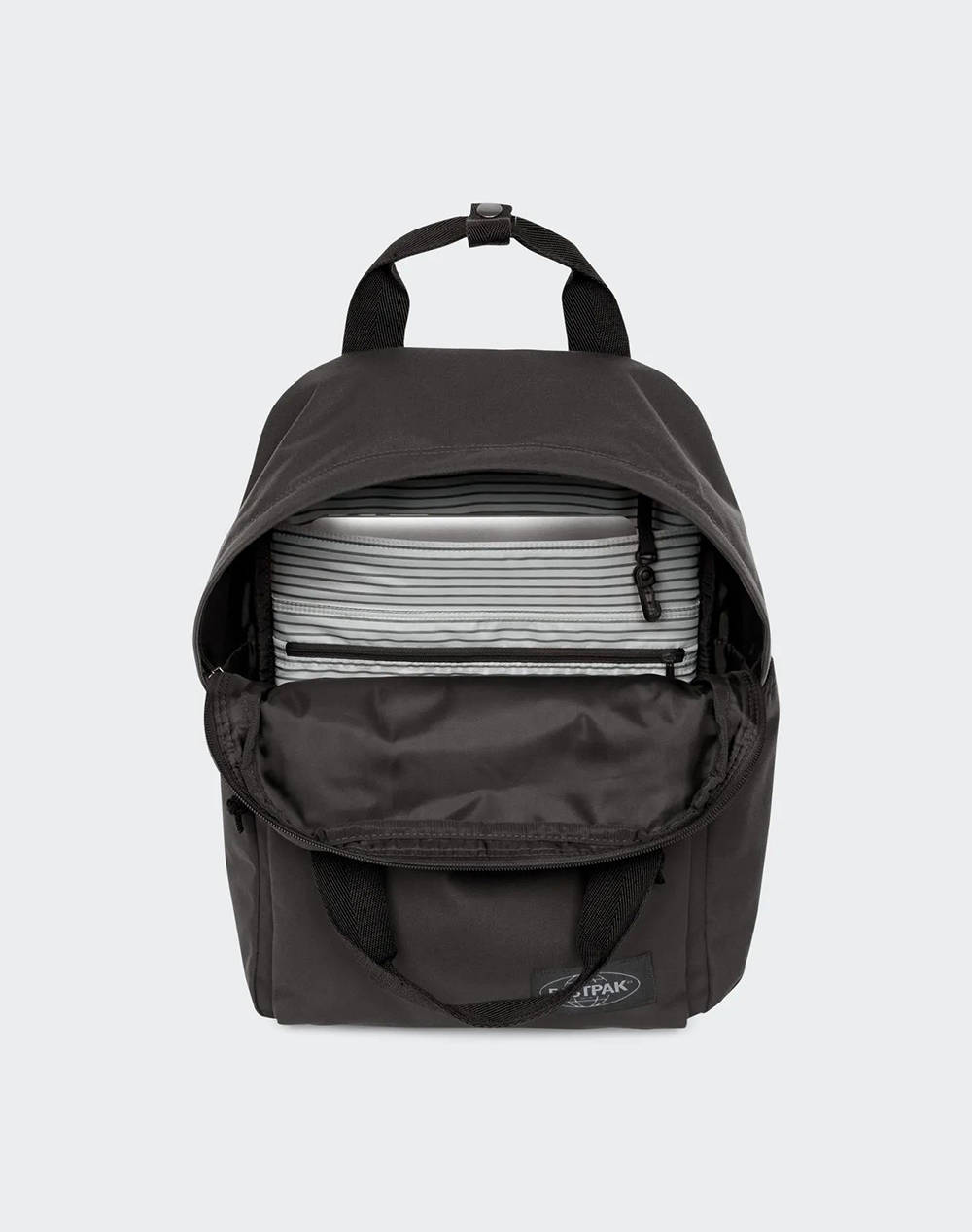 EASTPAK OPTOWN PAKR (Размери: 40 x 27.5 x 15 см)