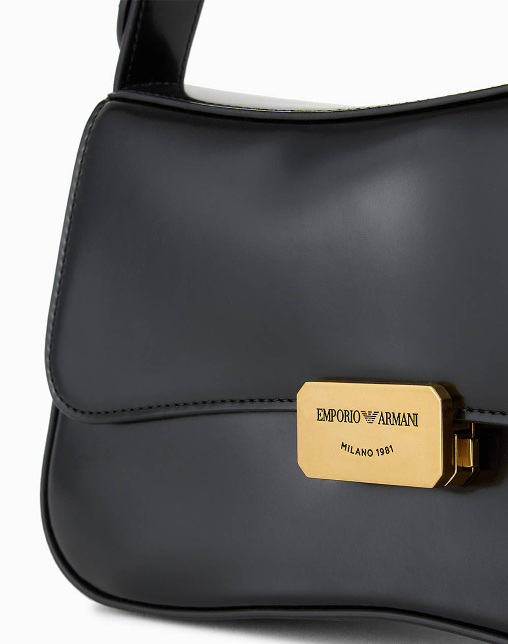 EMPORIO ARMANI WOMENS SHOULDER BAG (Размери: 26 x 13 x 6.5 см)