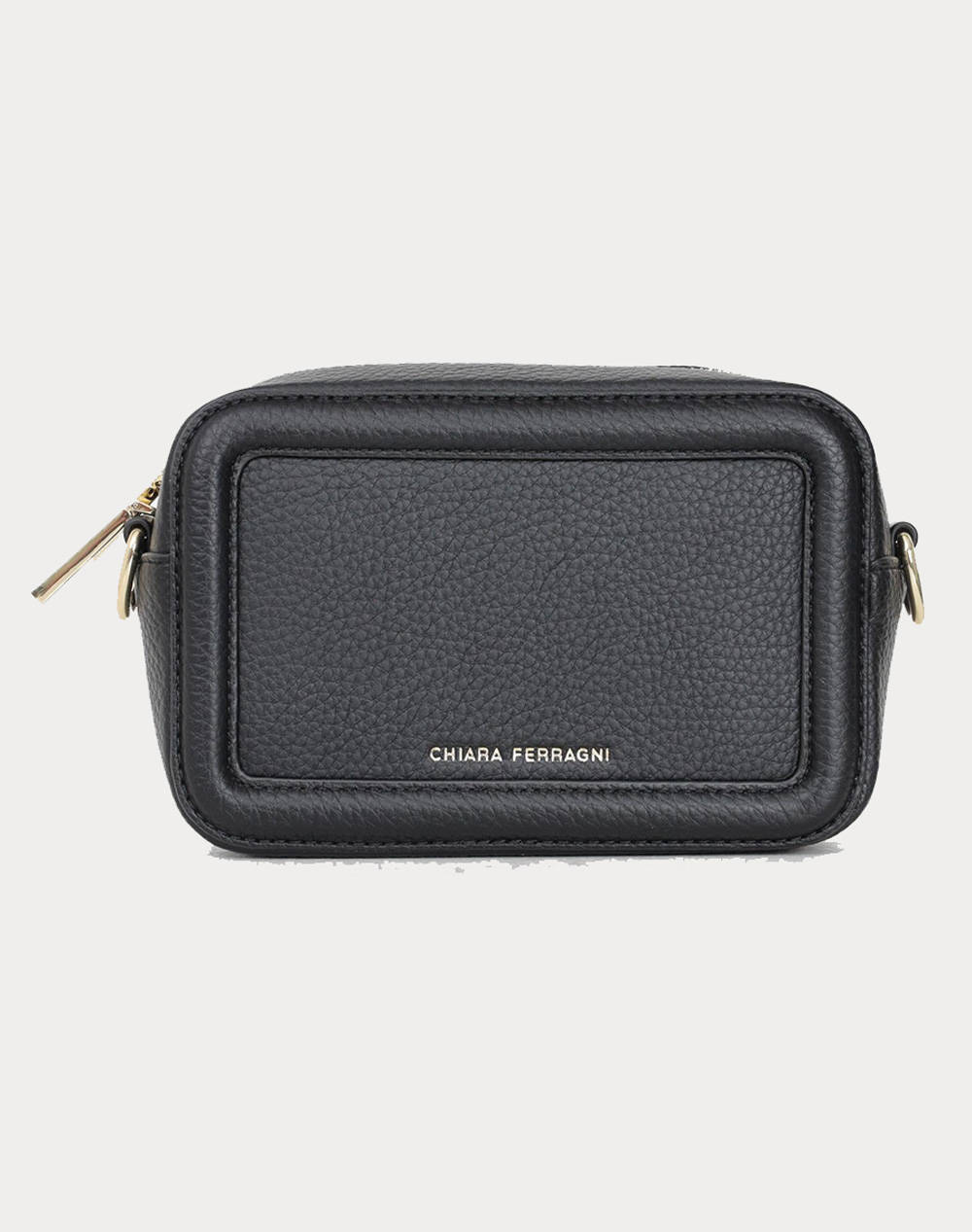 CHIARA FERRAGNI RANGE B - EYELIKE BUCKLE, SKETCH 05 L (Размери: 19 x 7 x 12.5см.) Дамска чанта