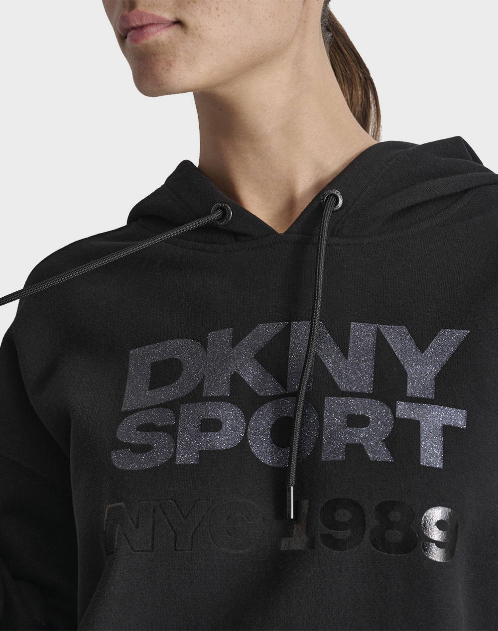 DKNY DP4T9971 LOGO СУИТШЪР С КАЧУЛКА DKNY