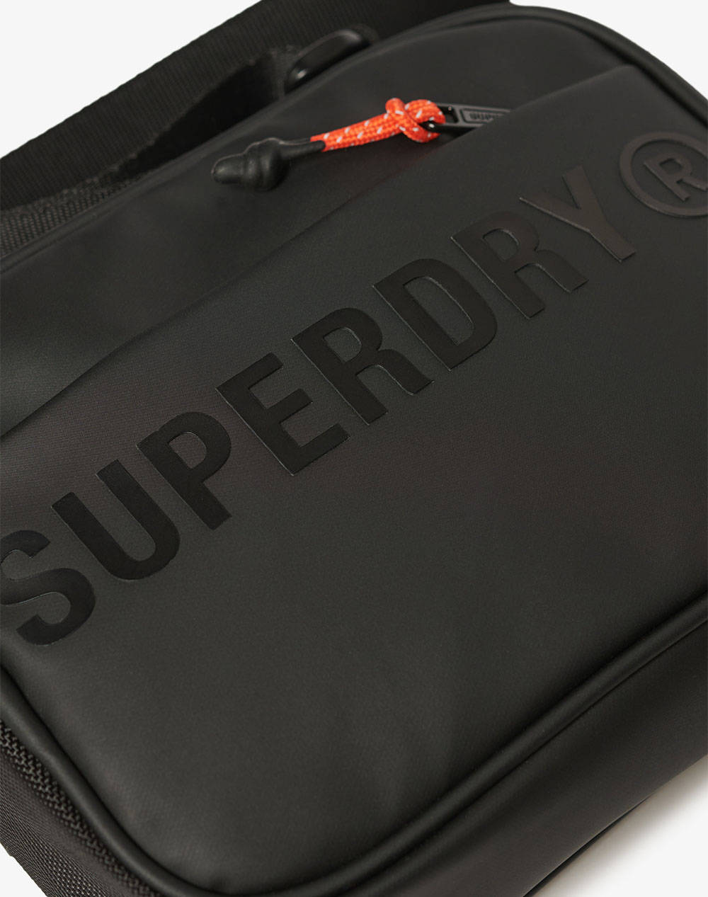 SUPERDRY D1 SDNA TARP CROSS BODY BAG ДАМСКА ЧАНТА (Размери: 20 x 15 x 5 см.)