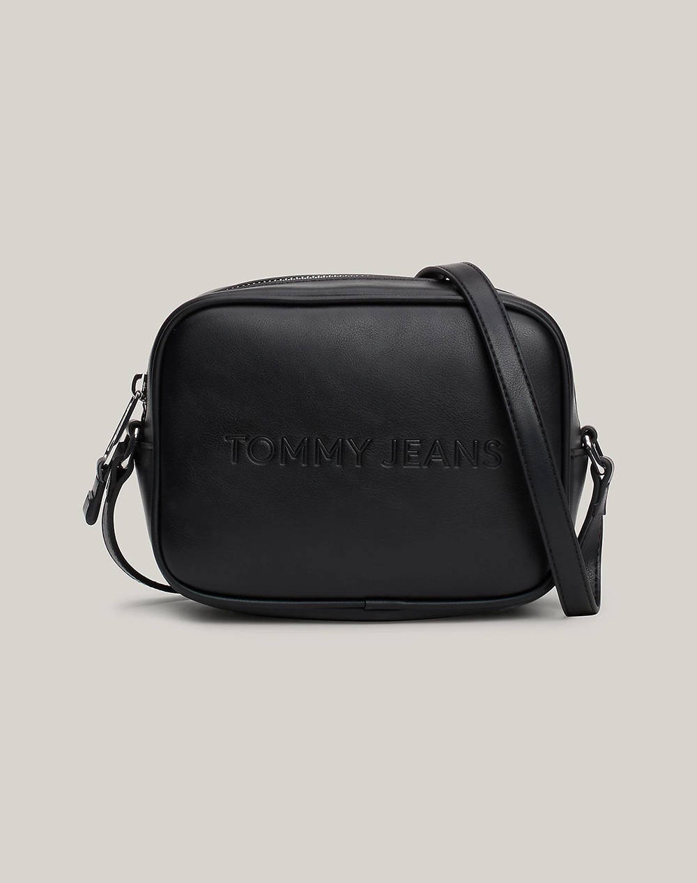 TOMMY JEANS TJW ESS MUST CAMERA BAG (Размери: 18 x 14 x 7 см)