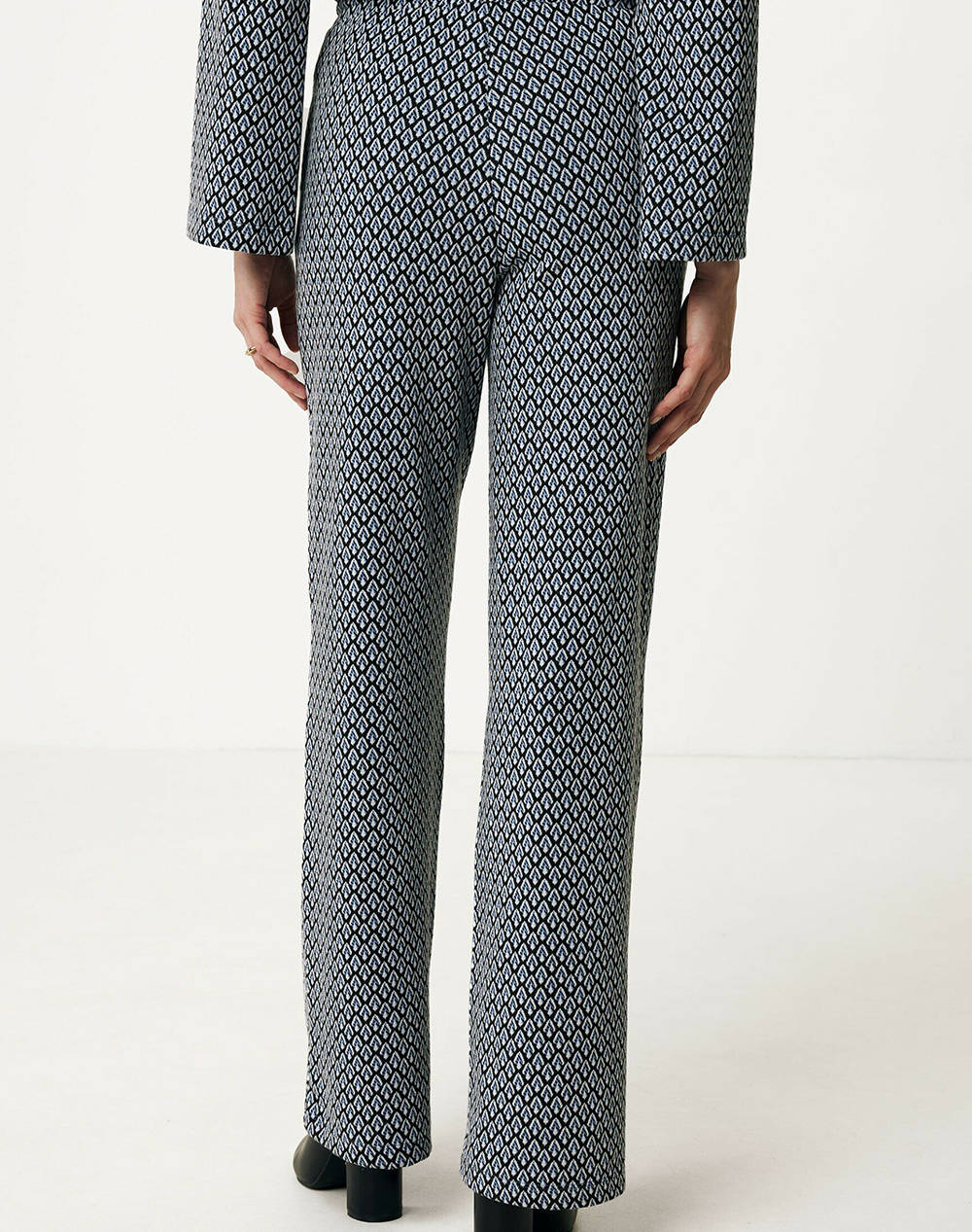 MEXX Easy fit pants knitted jacquard.