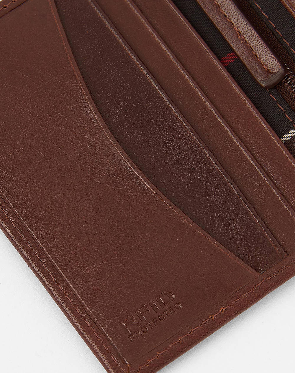 BARBOUR COLWELL SMALL BILLFOLD ПОРТФЕЙЛ (Размери: 10 x 8 см.)