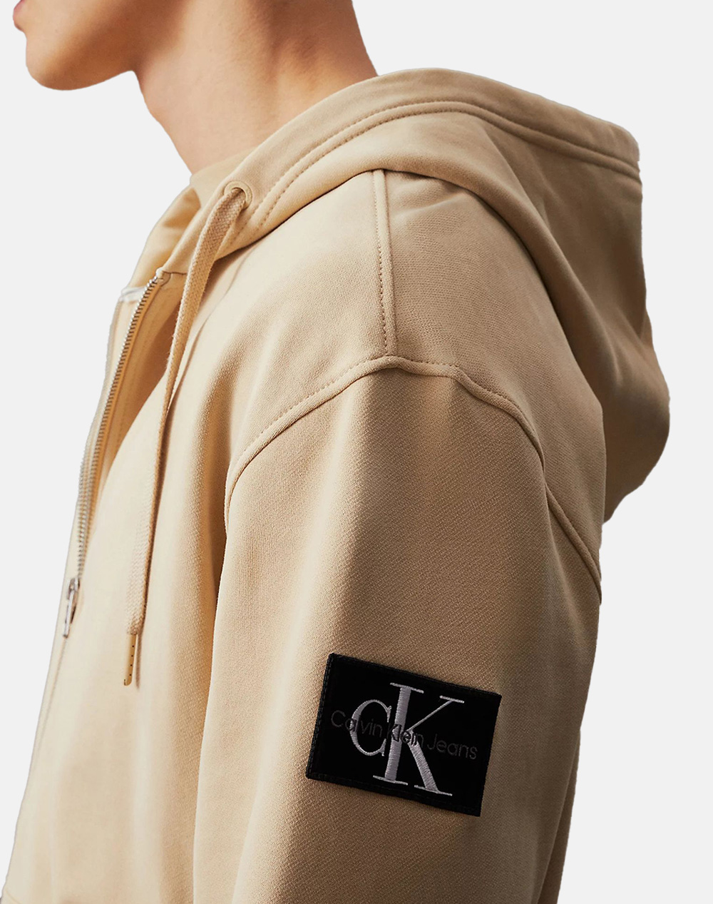 CALVIN KLEIN BADGE ZIP THROUGH HOODIE