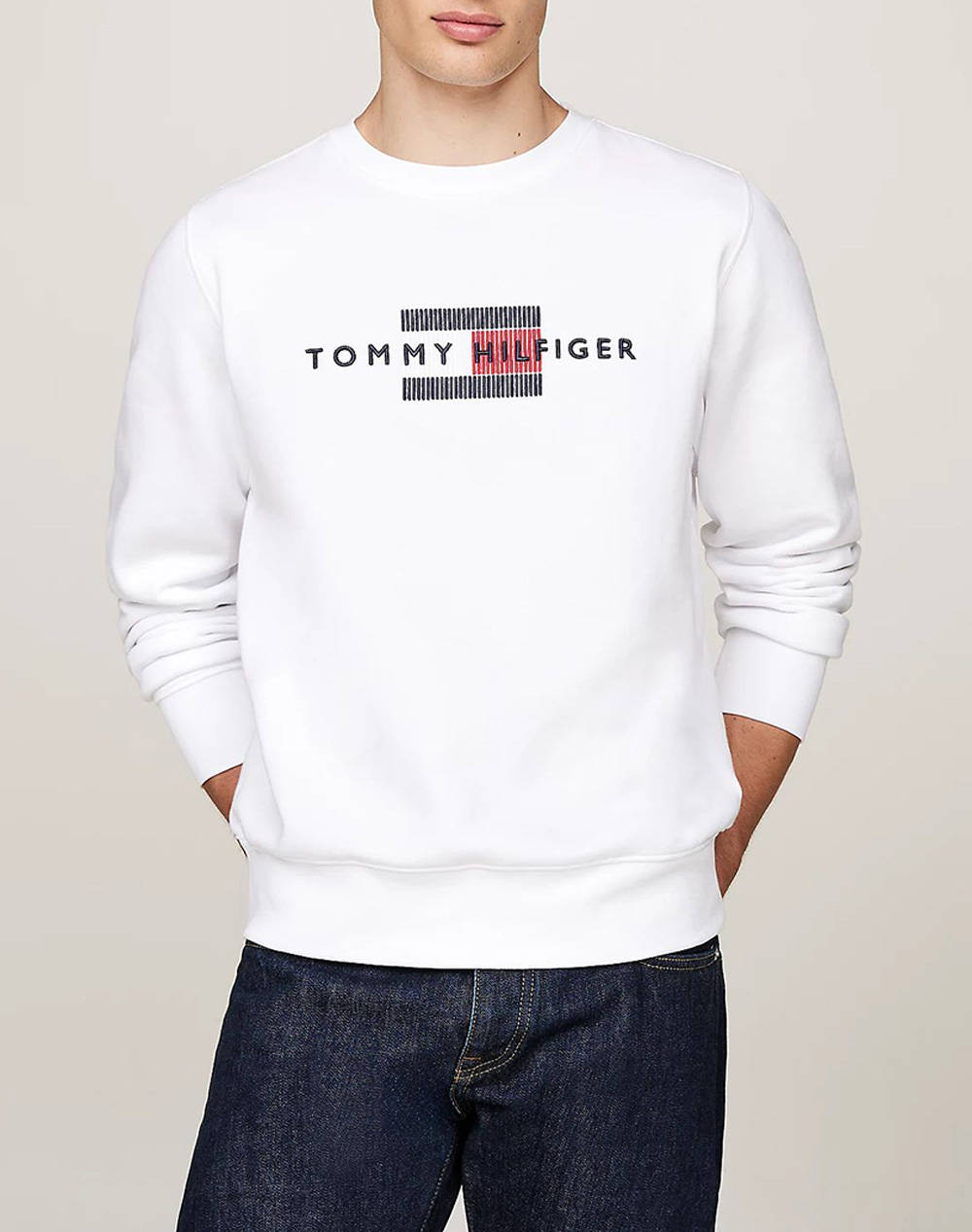 TOMMY HILFIGER HILFIGER FLAG EMBRO SWEATSHIRT