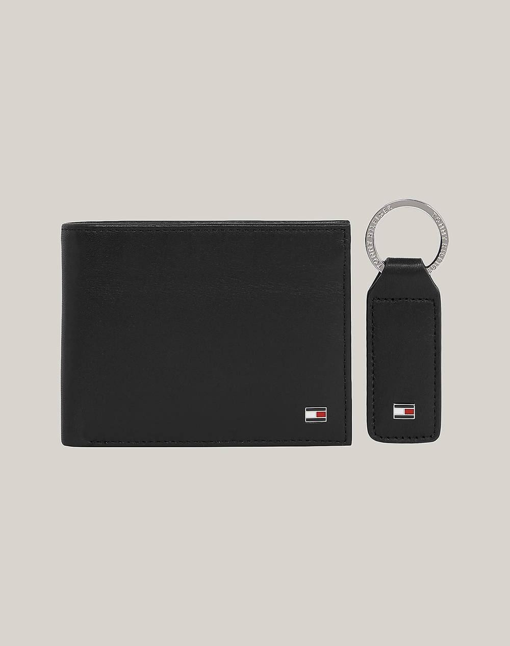 TOMMY HILFIGER GP ETON CC AND COIN PCKT KEYFOB (Размери: 20 x 13 x 2.5 см.)