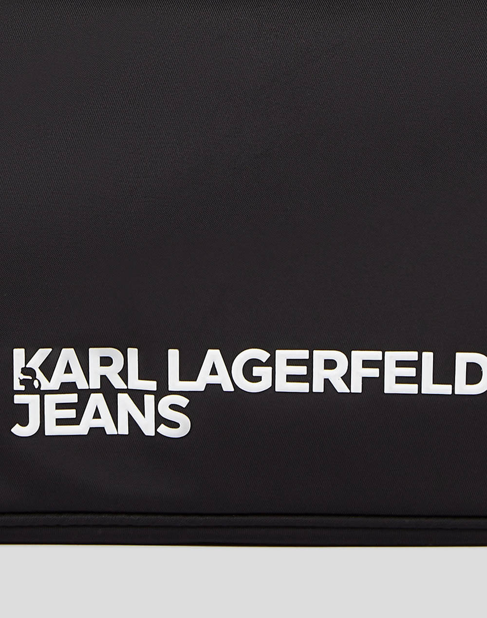 KARL LAGERFELD KLJ ESSENTIAL NYLON SHB (Размери: 25 x 14 x 5.5см.)