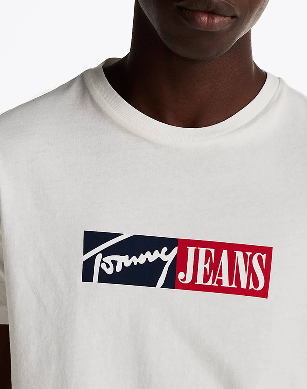 TOMMY JEANS TJM SLIM ENTRY GRAPHIC TEE EXT