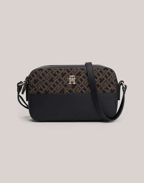 TOMMY HILFIGER TH JACQUARD CAMERA BAG (Размери: 22 x 7 x 13.5 см.)