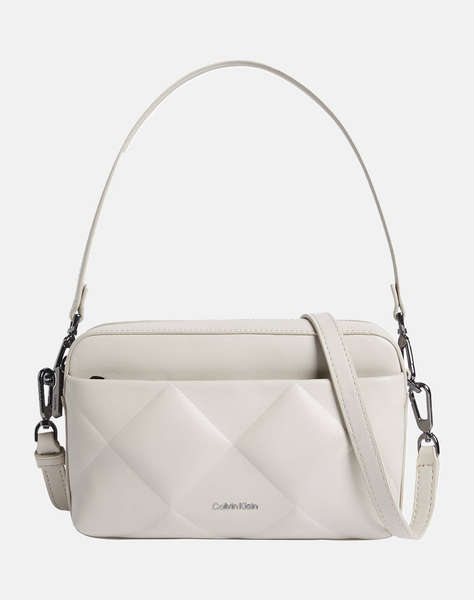 CALVIN KLEIN DIAMOND QUILT CAMERA BAG W/PKT (Размери: 23 x 15 x 7.5 см)