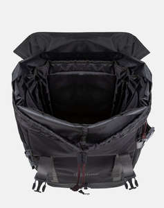 EASTPAK OUT CAMERA PACK (Размери: 44 x 29 x 19 см)