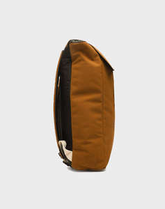 EASTPAK WALLY PACK (Размери: 37 x 48 x 10 см.)