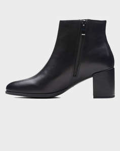 CLARKS Freva55 Zip