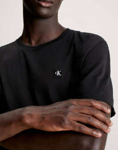 CALVIN KLEIN CK EMBRO BADGE TEE