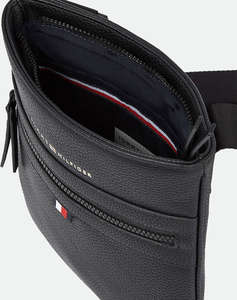 TOMMY HILFIGER ESSENTIAL CROSSOVER (Размери: 23 x 25 x 3 см.)