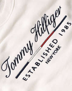 TOMMY HILFIGER MDRN REG SCRIPT C-NK SWTSHRT