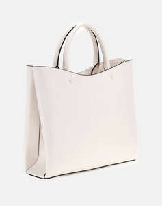 GUESS SARITA GIRLFRIEND CARRYALL ДАМСКА ЧАНТА (Размери: 35 x 28 x 11 см.)