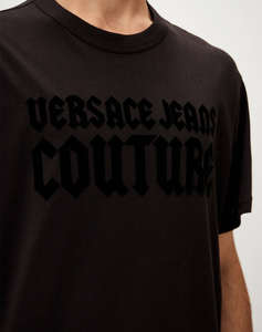 VERSACE JEANS 77GAHL01CJ01L 77UP601 R LOGO GOTH FLOCK МЪЖКА ТЕНИСКА