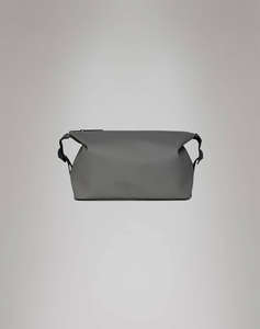 RAINS Hilo Wash Bag W3 (Размери: 19 x 26 x 12 см)