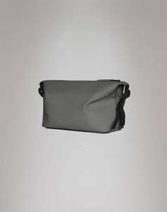 RAINS Hilo Wash Bag W3 (Размери: 19 x 26 x 12 см)