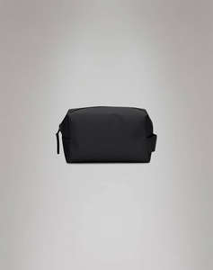 RAINS Wash Bag Small W3 (Размери: 13 x 21 x 11 см)