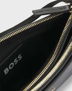 BOSS Alyce Minibag 10260880 01 (Размери: 23 x 14 x 4 см.)