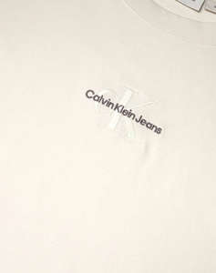 CALVIN KLEIN MONOLOGO SLIM TEE