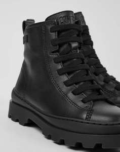 CAMPER Sella Negro/Brutus Obsidian