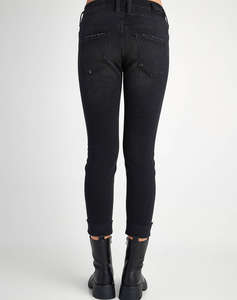 STAFF Irene Cropped Woman Pant