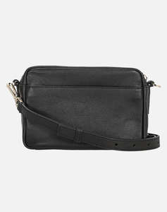 BOSS Alyce Crossbody N 10260880 01 (Размери:14 x 20,5 x 7 см.)