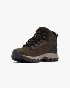 COLUMBIA Mens ShoeNewton Ridge™ Plus II