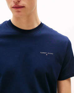 TOMMY JEANS TJM SLIM LINEAR CHEST SS TEE EXT