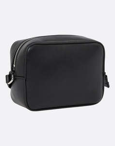 TOMMY JEANS TJW ESS MUST CAMERA BAG (Размери: 18 x 14 x 7см.)