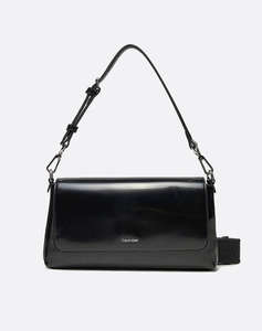 CALVIN KLEIN JEANS CK MUST CONV SHOULDER BAG_SHINY (Размери: 27 x 15 x 6см.)