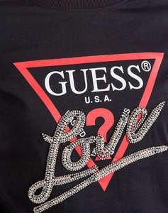 GUESS SS CN TRIANGLE LOVE TEE ДАМСКА ТЕНИСКА